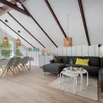 Holiday home 3 Bedroom Awesome In