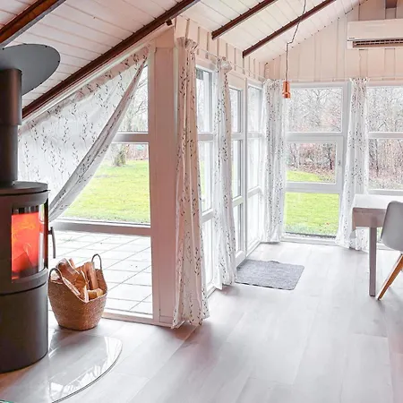 3 Bedroom Awesome In * Oksbol (Syddanmark)