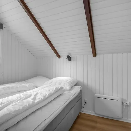 3 Bedroom Awesome In